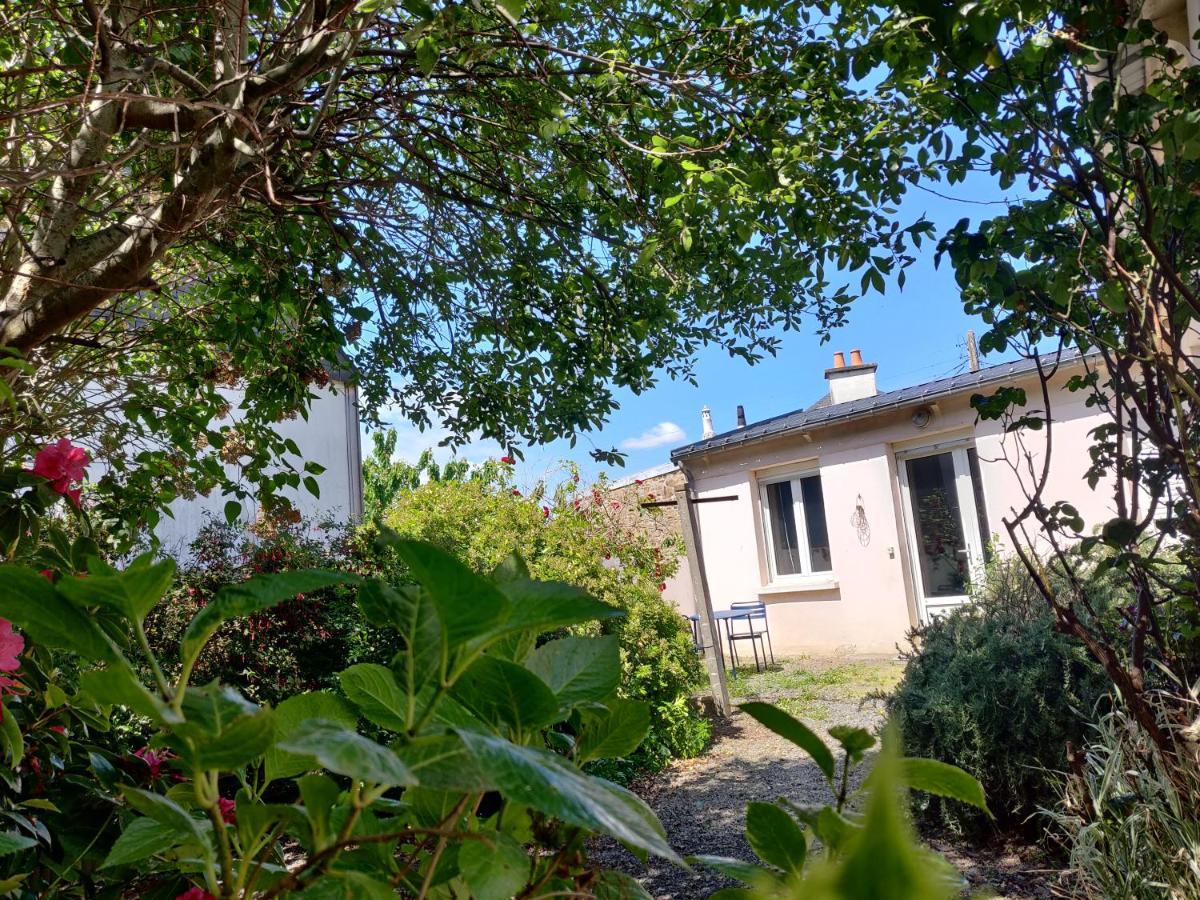 Maison Calme "Entre Terre Et Mer" - Proche Gare - Stationnement - Jardin Сен-Бріє Екстер'єр фото